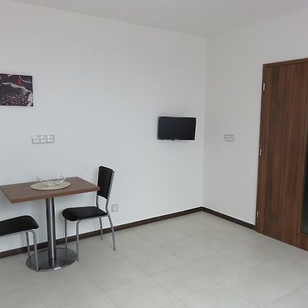 Penzion U Dulika Veselí nad Moravou Kamer foto