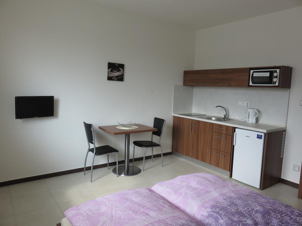 Penzion U Dulika Veselí nad Moravou Kamer foto